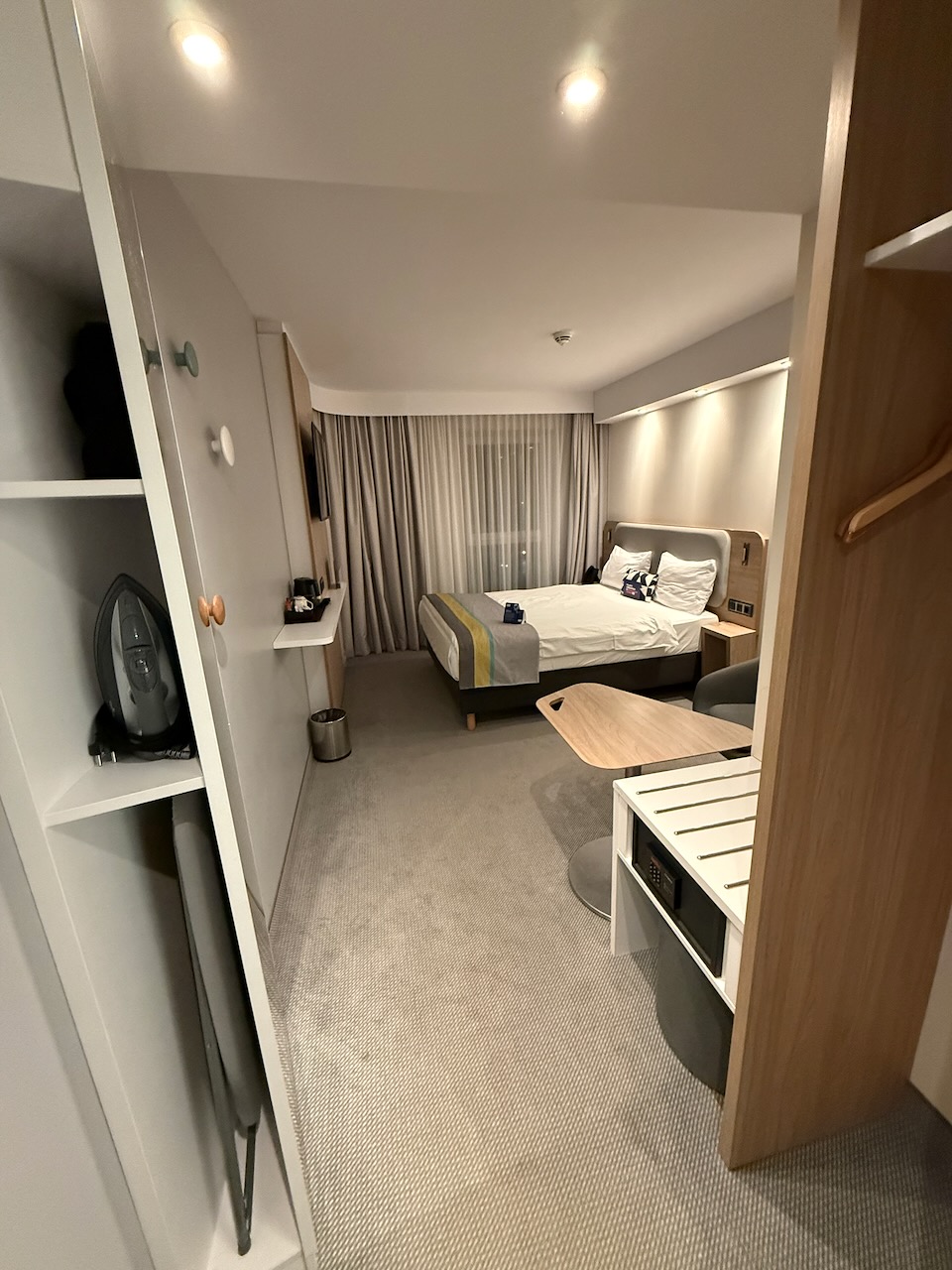 room.ventures
